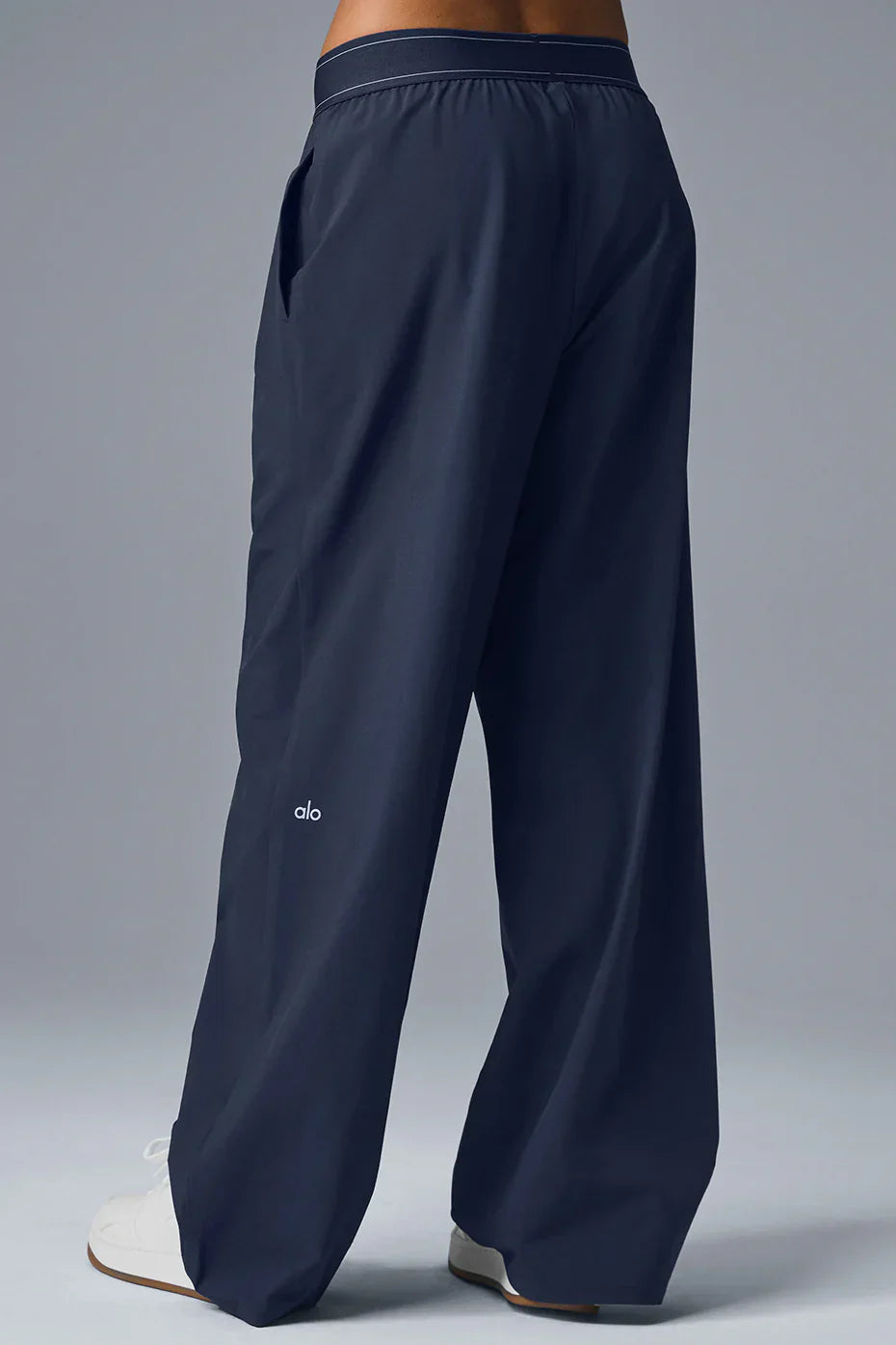Alo Trousers